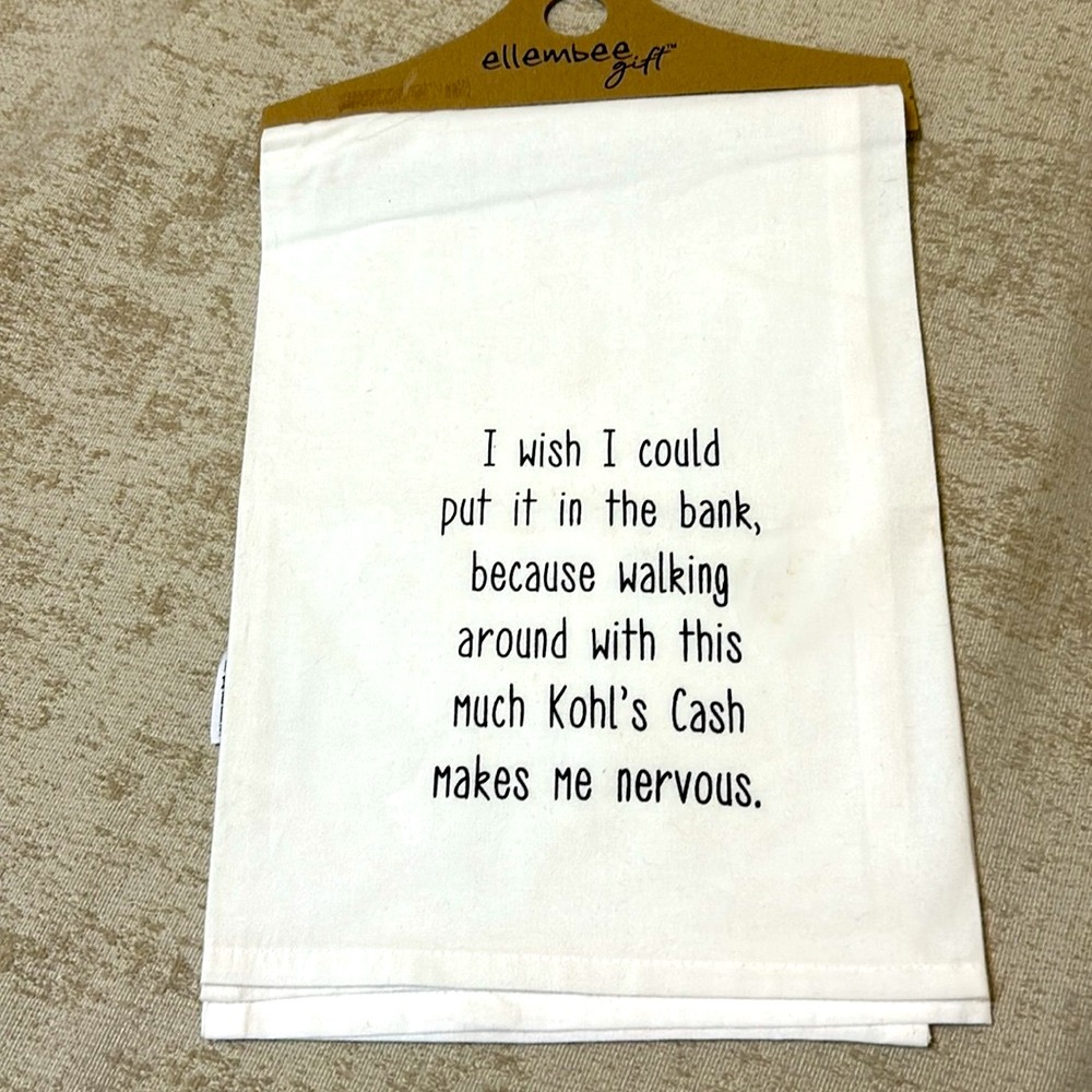 Kohls Cash Tea Towel.   New